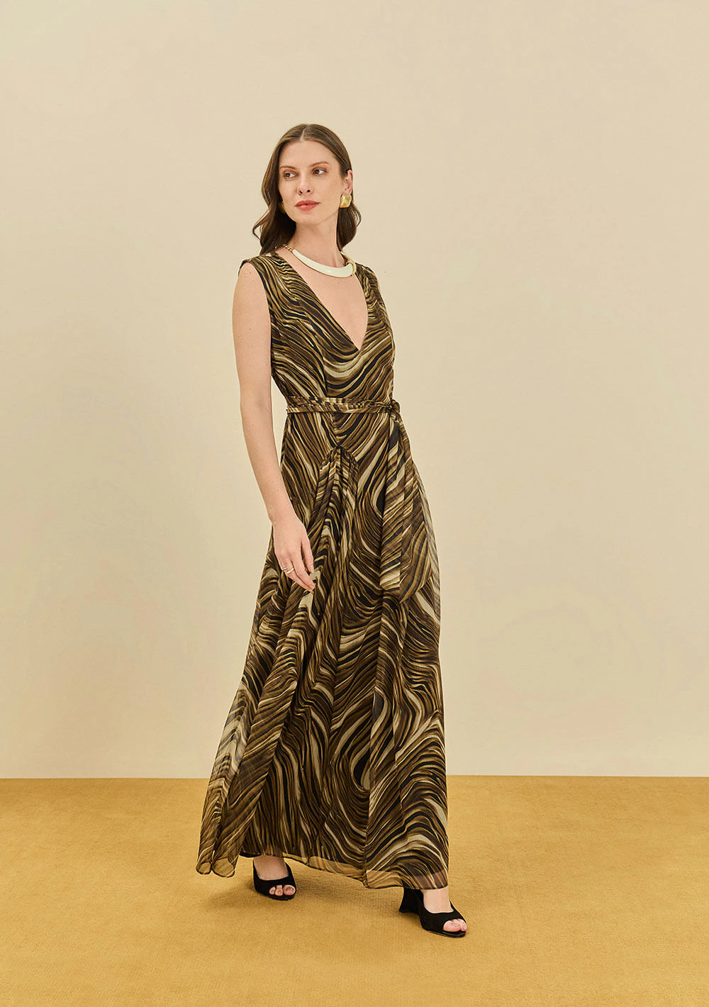 Vestido Maria.Valentina Solto Decote V Sem Manga Longo Amarelo