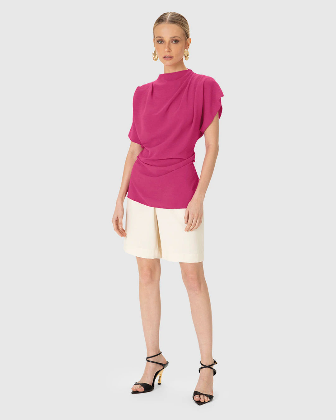 Blusa Feminina Assimétrica Detalhe Pregas Em Tecido Leve Texturizado - ENFIM