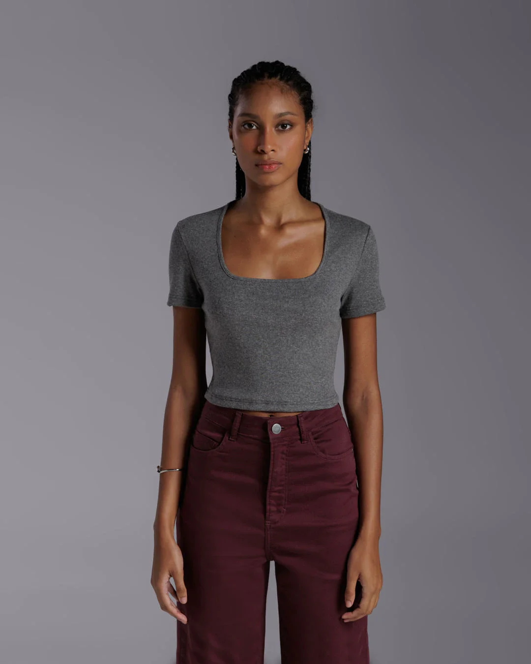 Tech T-Shirt Cropped Ribana Anti Odor Feminina - BASICAMENTE