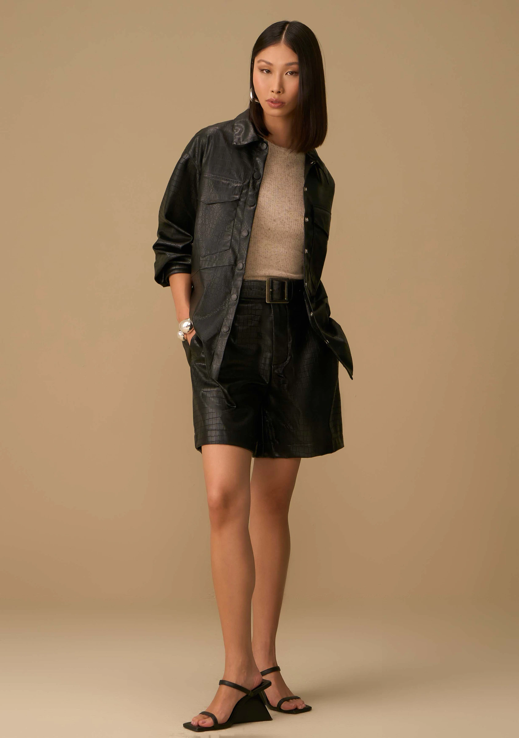 Shorts Maria.Valentina Reto Alta Preto