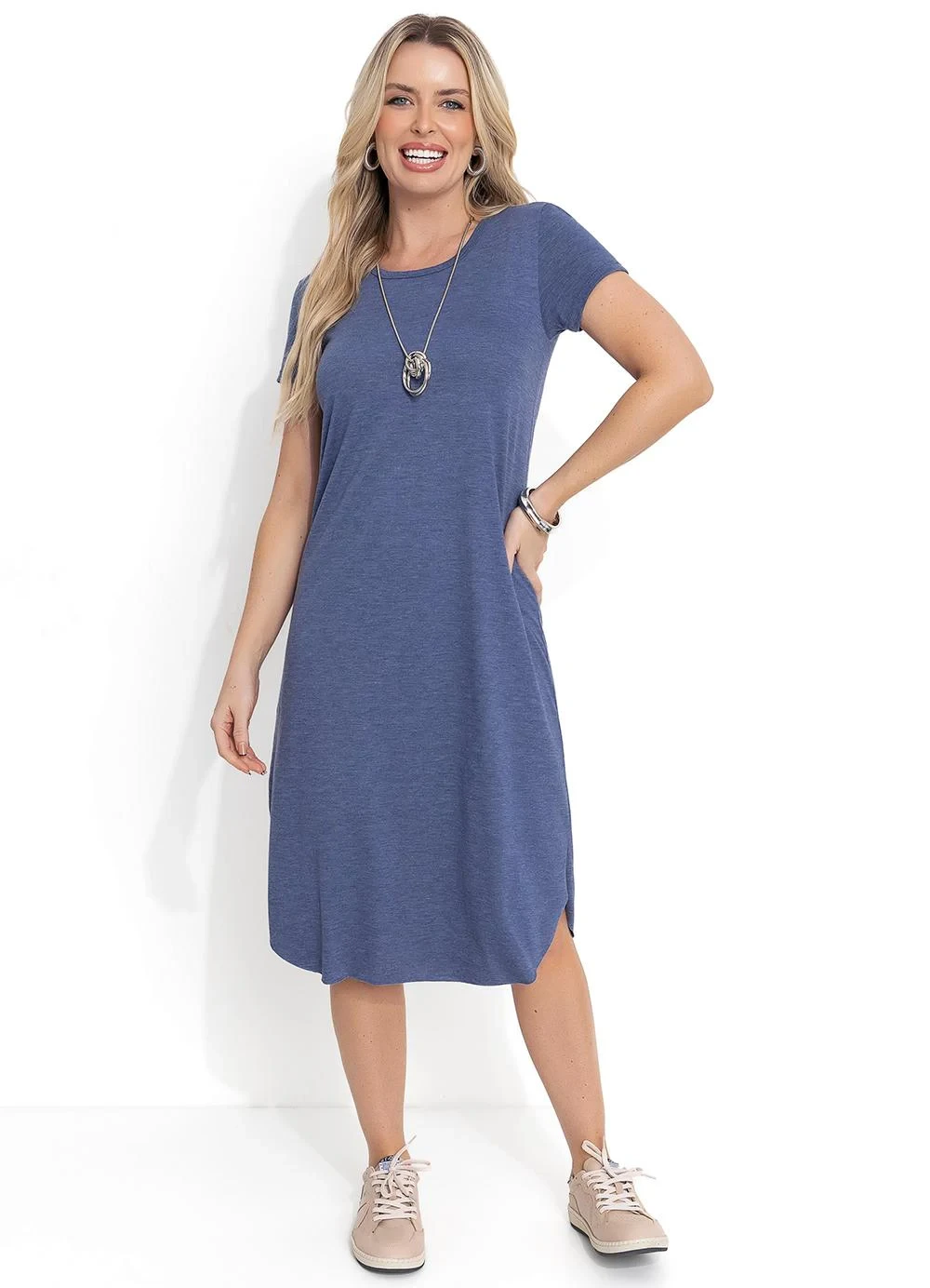 Moda Pop - Vestido Midi Azul com Fendas Laterais
