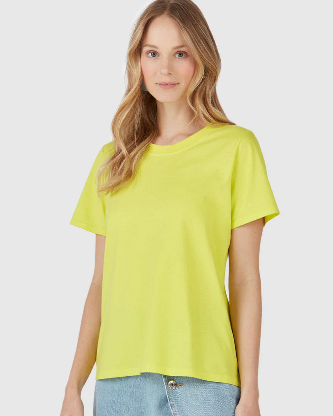 Blusa Básica Feminina Decote Redondo Com Pesponto Em Algodão