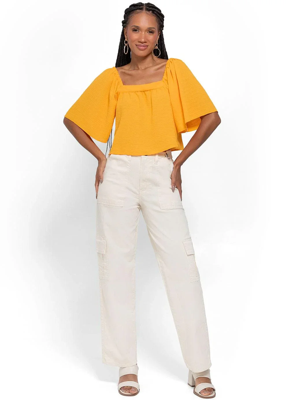 Enfim - Blusa Amarela Ampla em Jacquard