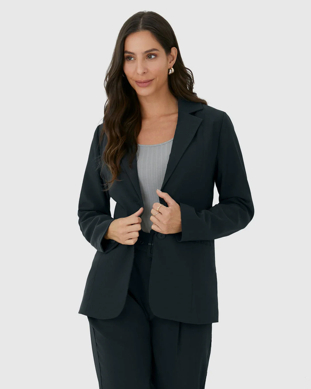 Blazer Feminino Alongado Em Tecido Viscose Com Elastano