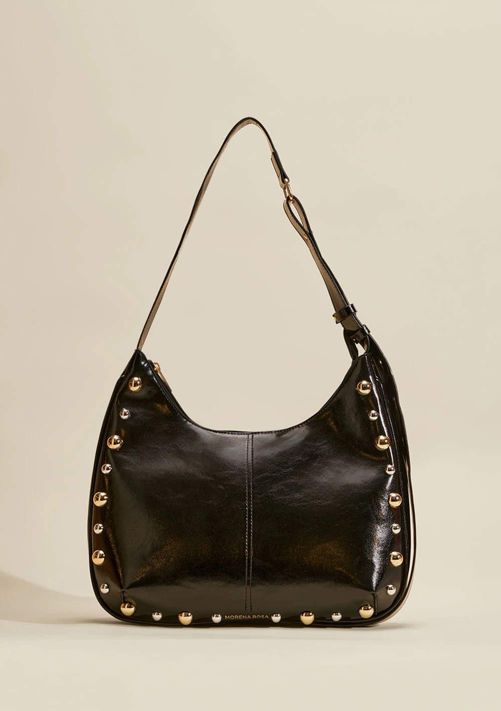 Bolsa Hobo Detalhe Tachas Preto