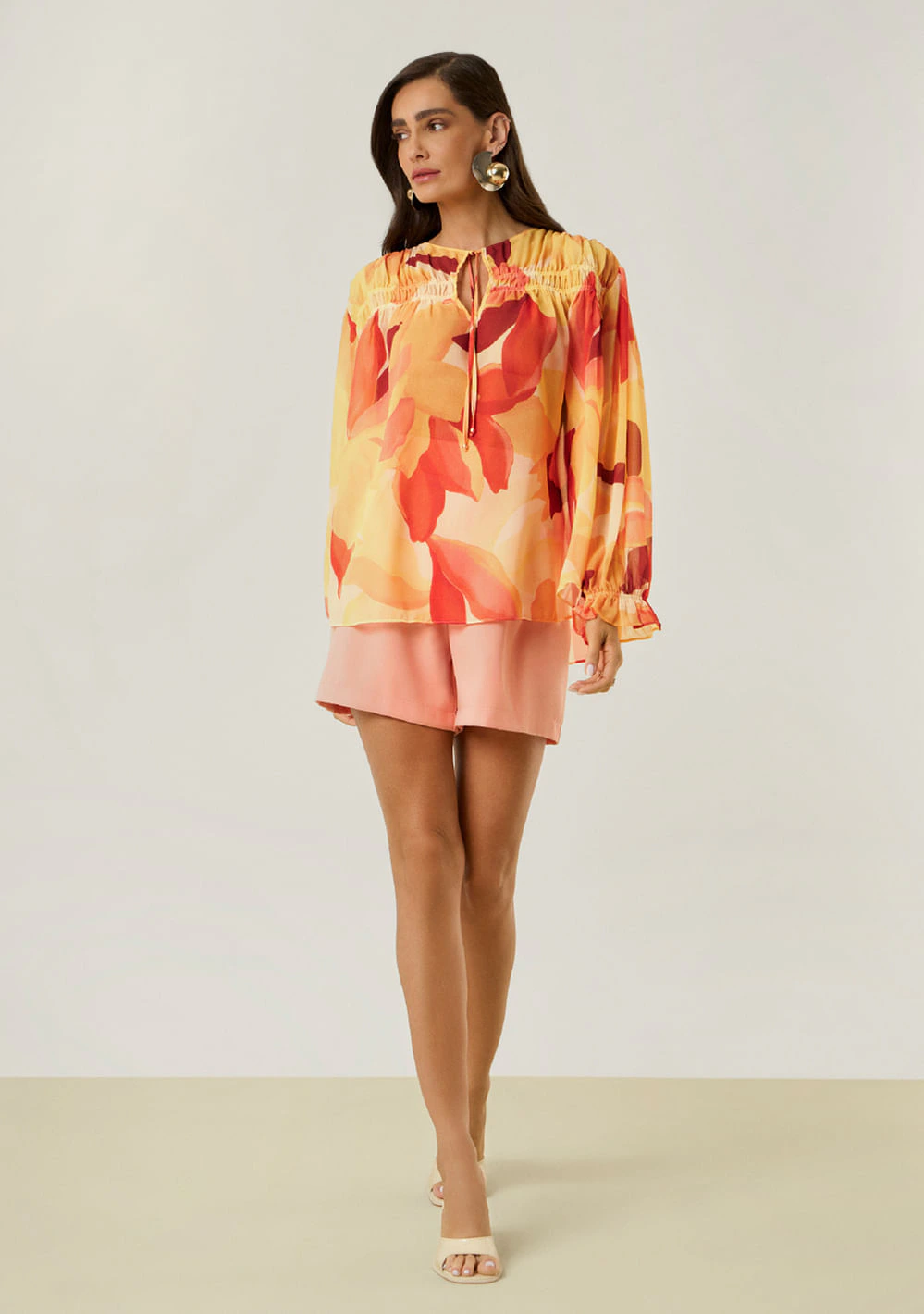 Blusa Maria.Valentina Solta Decote V Manga Longa Padrão Laranja/Amarelo