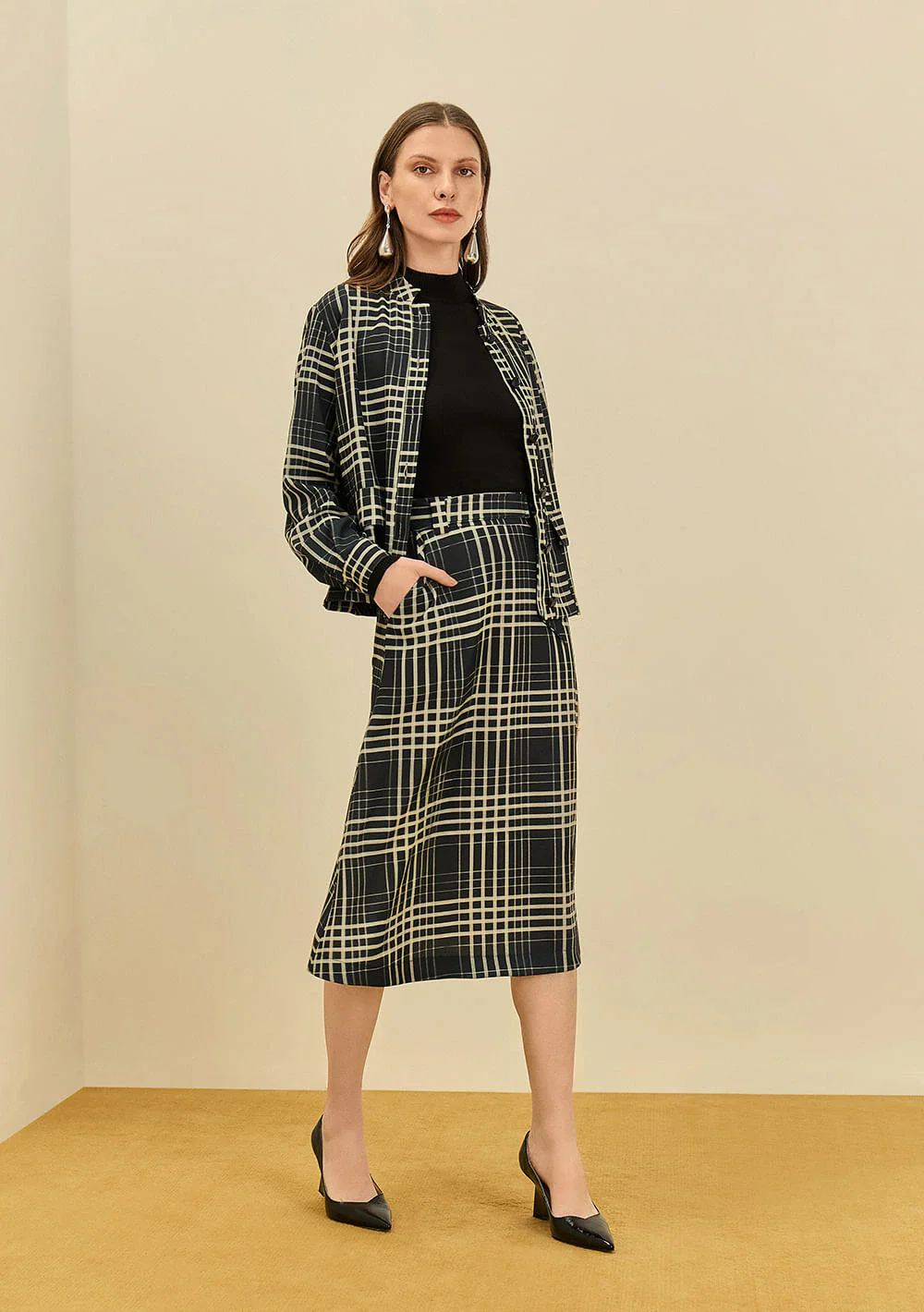Casaco Maria.Valentina Ajustado Manga Longa Padrão Preto