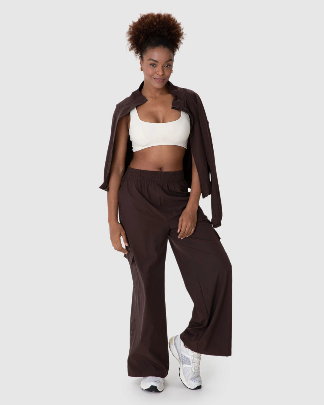 Calça Esportiva Feminina Pantalona Cargo Em Tafetá Com Elastano Malwee Active