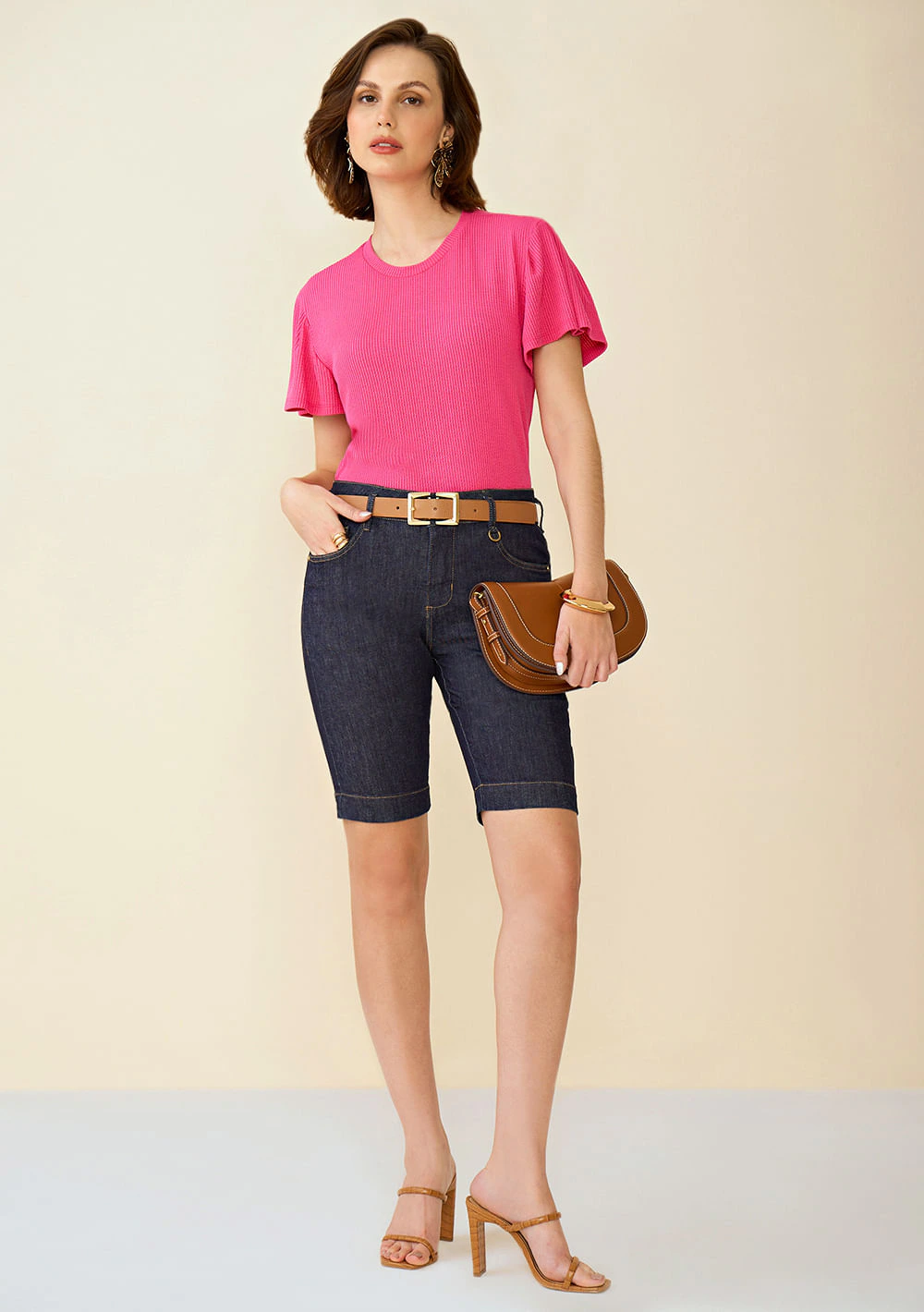 Bermuda Maria.Valentina Ciclista Detalhe Pesponto Jeans