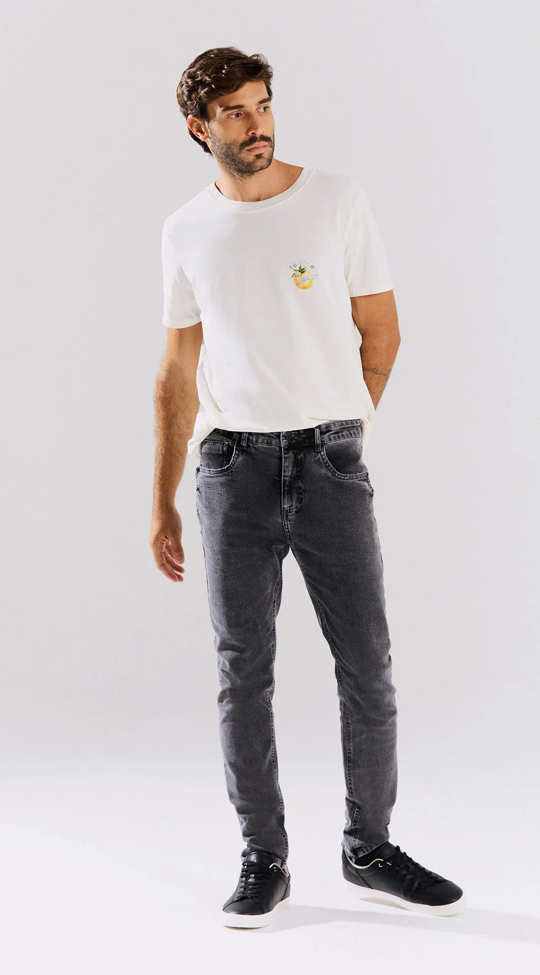 Camiseta Reta Decote Redondo Com Silk Off White