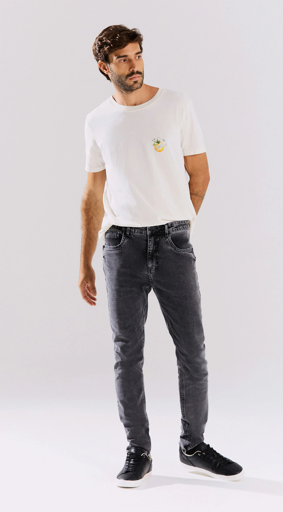 Camiseta Reta Decote Redondo Com Silk Off White