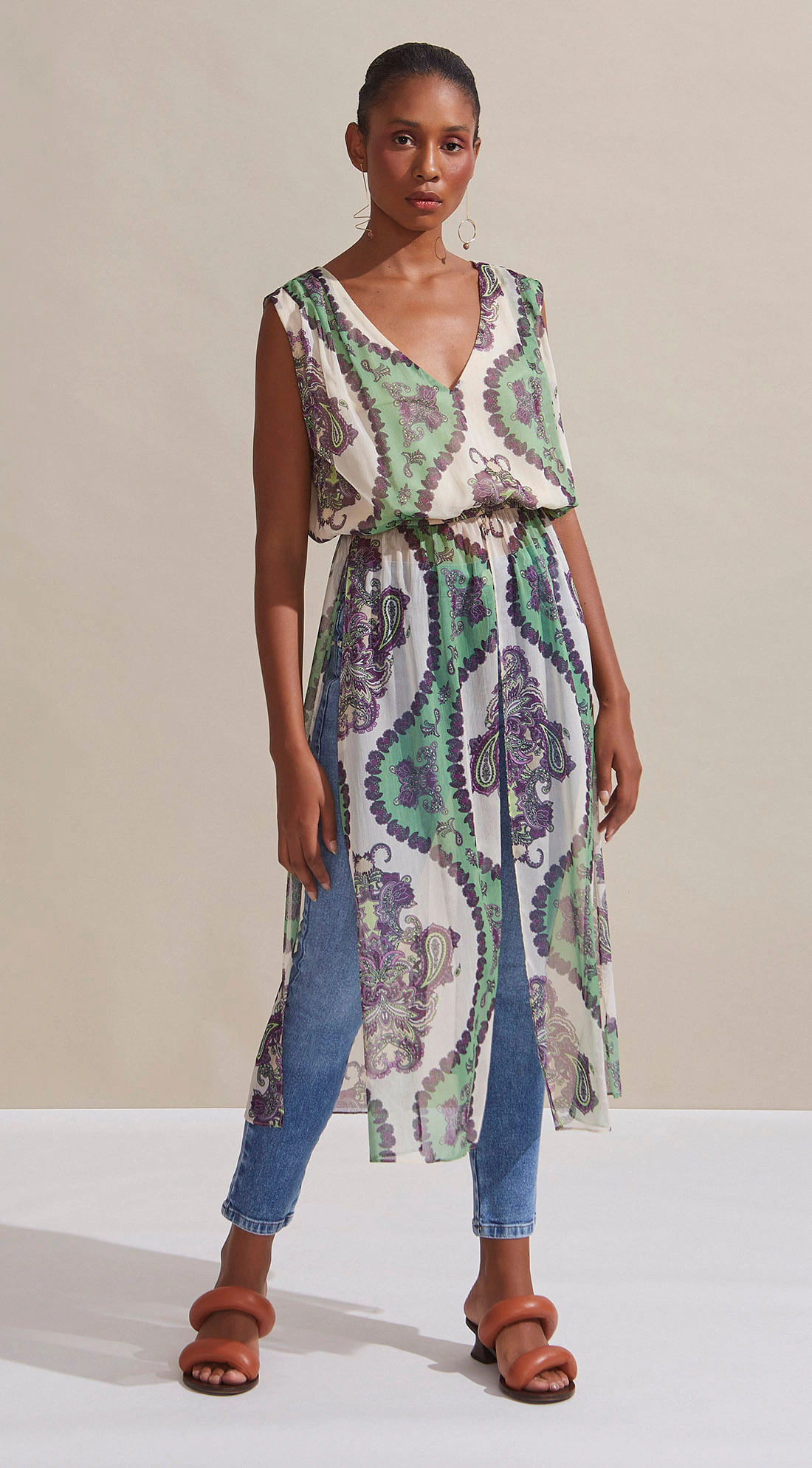 Blusa Maria.Valentina Decote V Cavada Com Fendas Verde