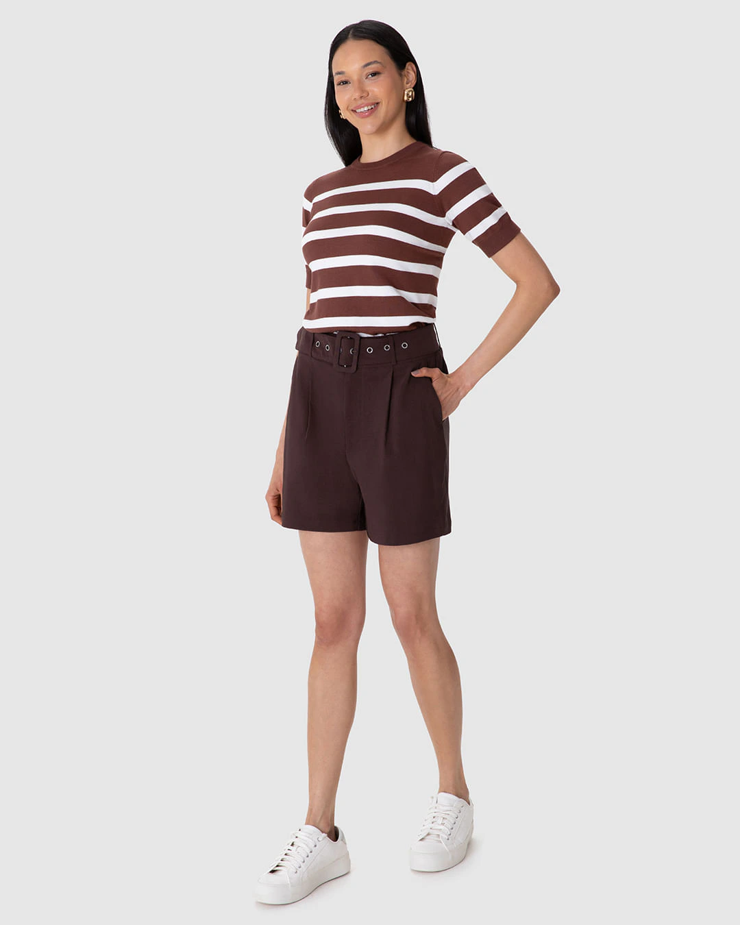 Shorts Alfaiataria Feminino Bolso Funcional E Acompanha Cinto