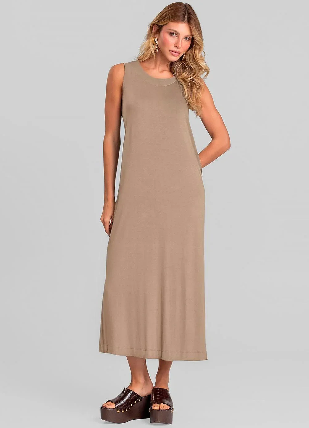 Dianna - Vestido Midi Feminino em Malha Visco Marrom
