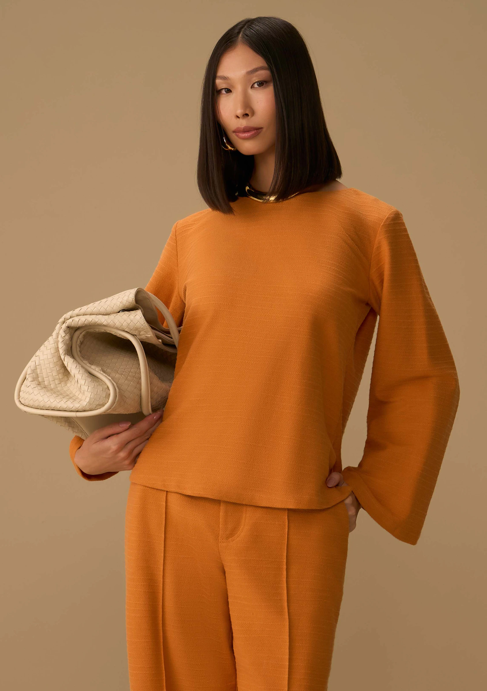 Blusa Maria.Valentina Solta Decote Careca Manga Longa Alongada Laranja