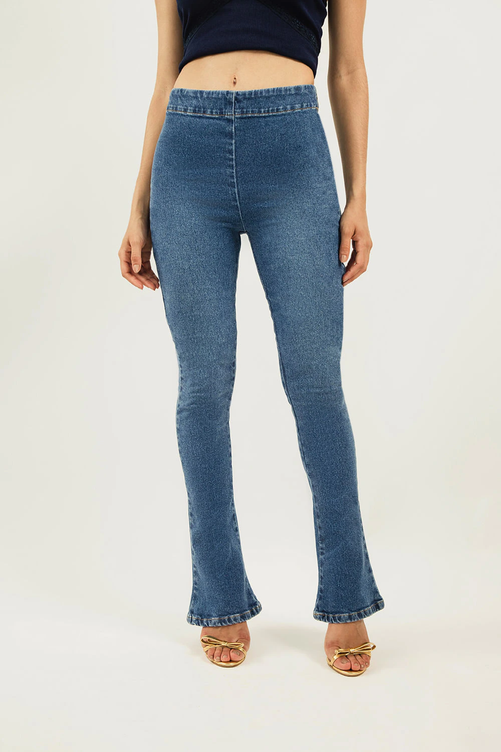 Calça Zinco Saia Cós Alto Barra Desfiada Jeans