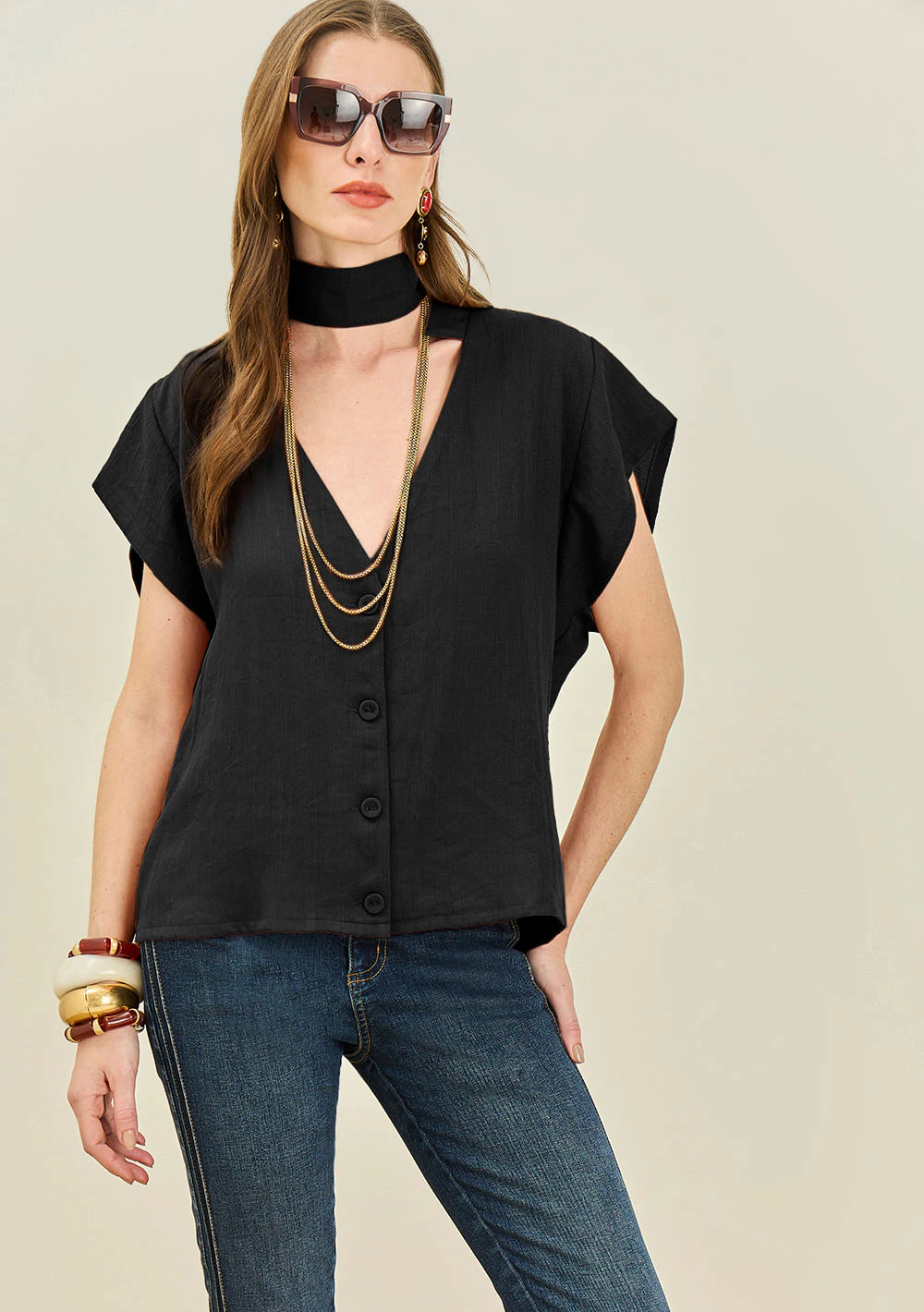 Blusa Maria.Valentina Ajustada Decote V Manga Curta Padrão Preto