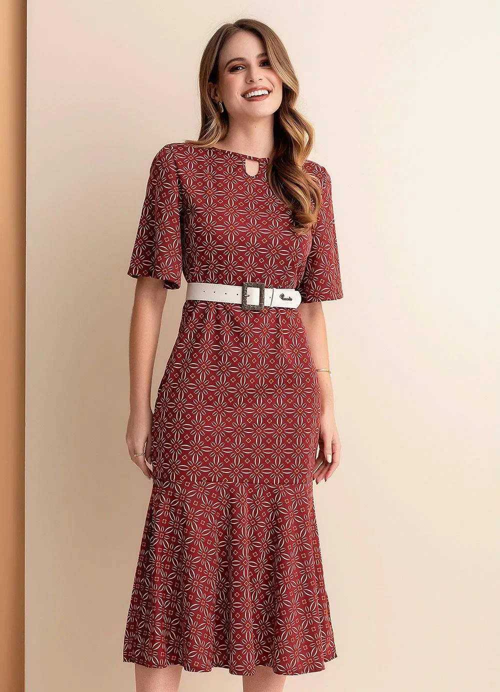 Rosalie - Vestido Geométrico Bordô em Malha