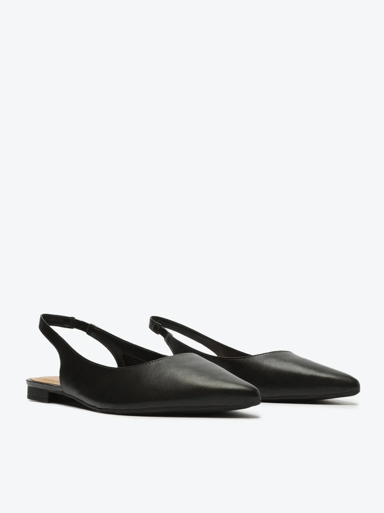 Sapatilha Slingback Bico Fino Preta