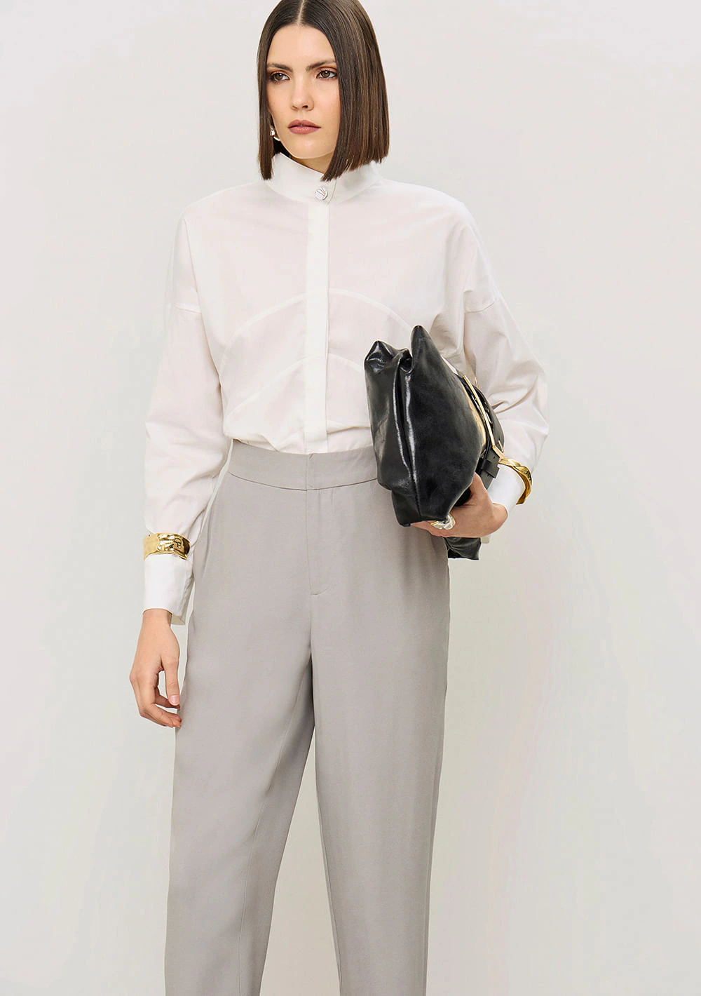 Camisa Iódice Solta Gola Alta Manga Longa Alongada Off White