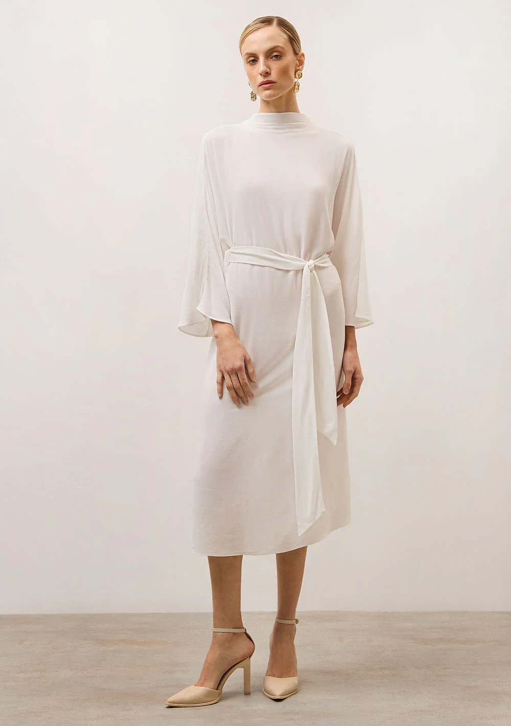 Vestido Iódice Midi Gola Alta Com Faixa Off White