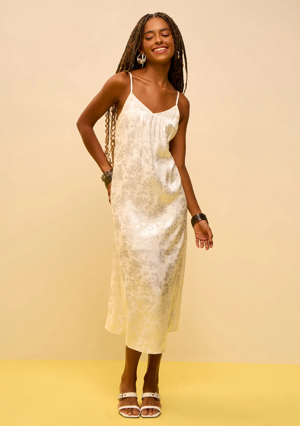 Vestido Zinco Ajustado Decote V Com Alça Midi Off White