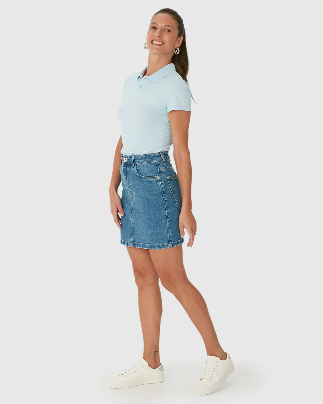 Saia Reta Feminina Cintura Alta Em Jeans Com Elastano