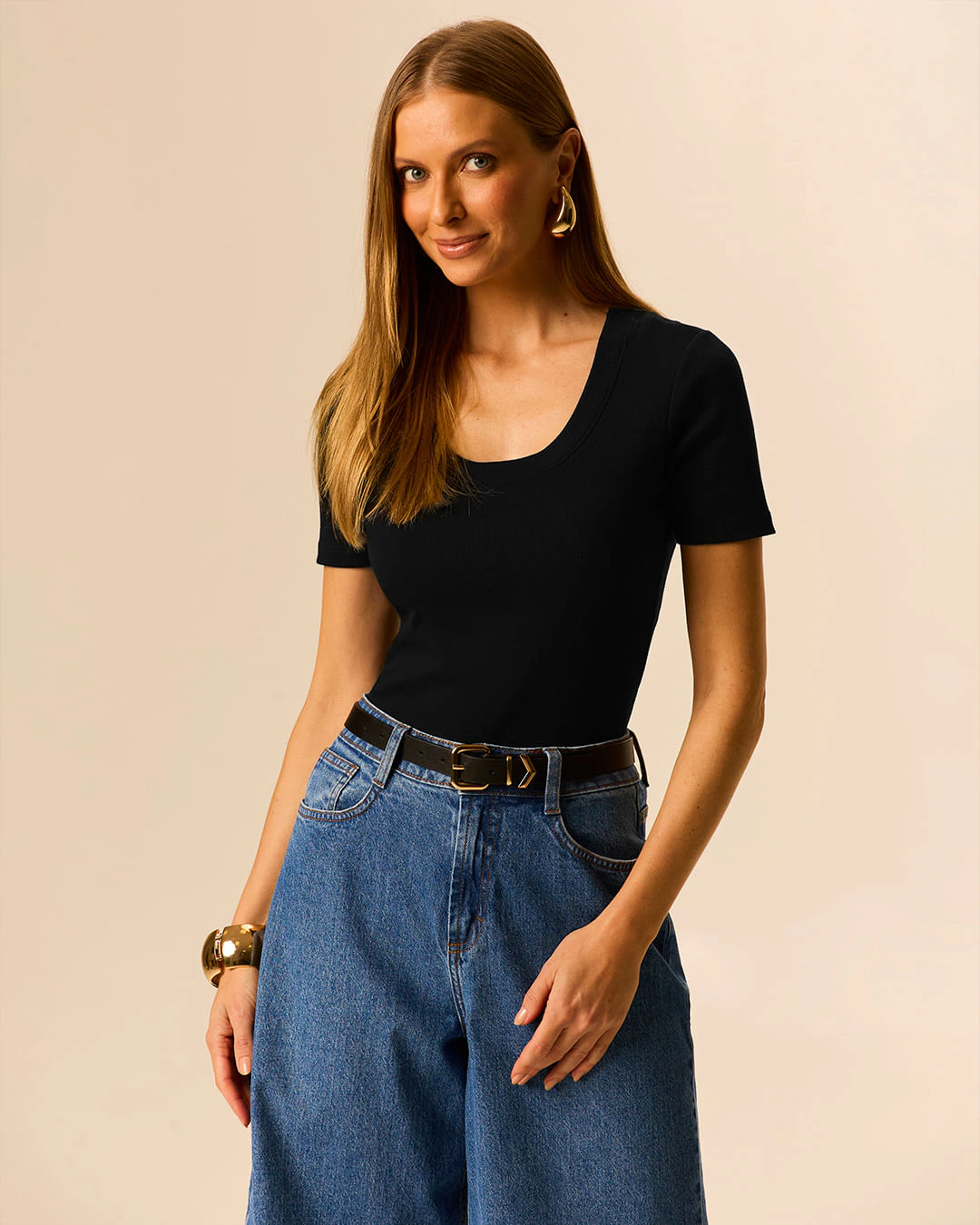 Blusa Feminina Justa Decote Redondo Top Interno Com Bojo Removível Em Ribana