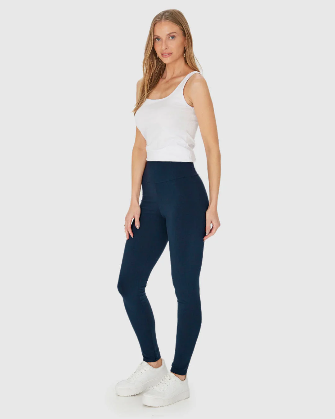 Calça Legging Básica Feminina Em Malha Supplex®