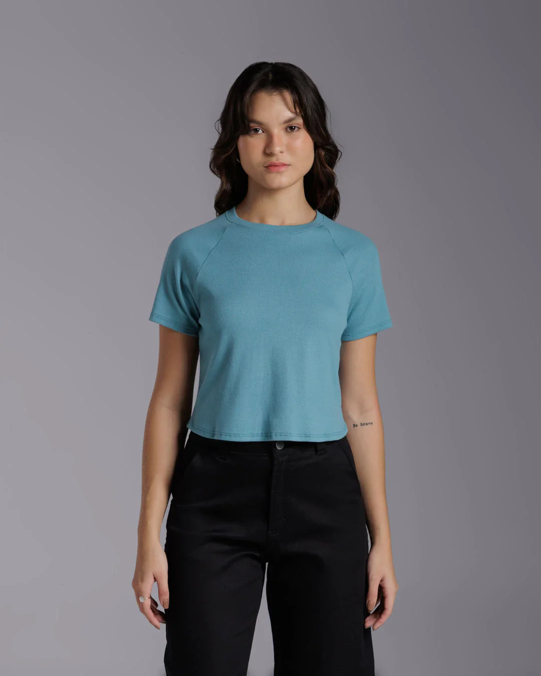 Tech T-Shirt Raglan Ribana Anti Odor Feminina - BASICAMENTE