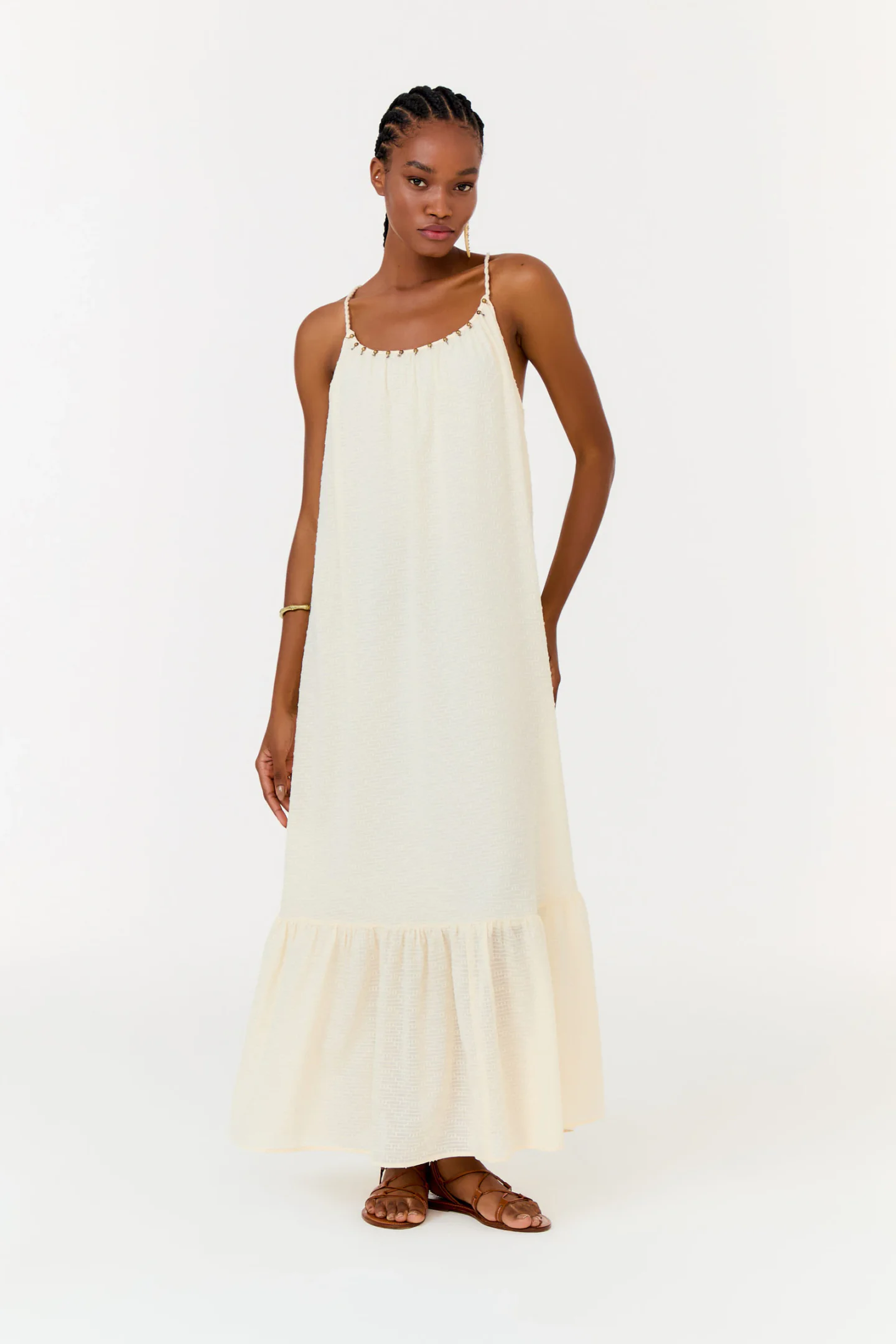 Vestido Midi Alcinha Bordado