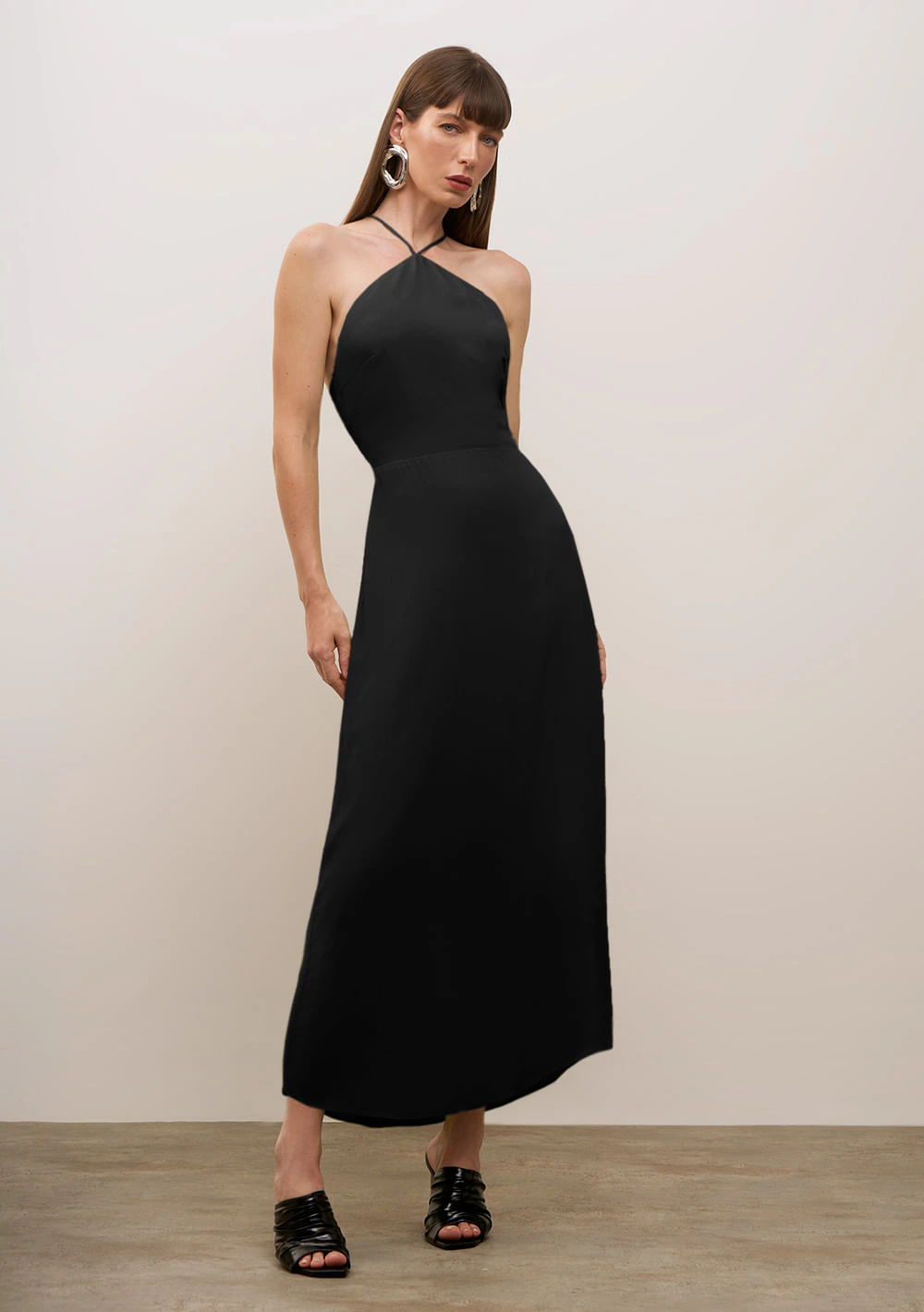 Vestido Iódice Ajustado Cava Francesa Sem Manga Midi Preto