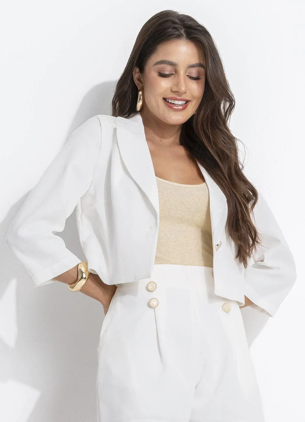 Quintess - Casaco Off White em Crepe Plano