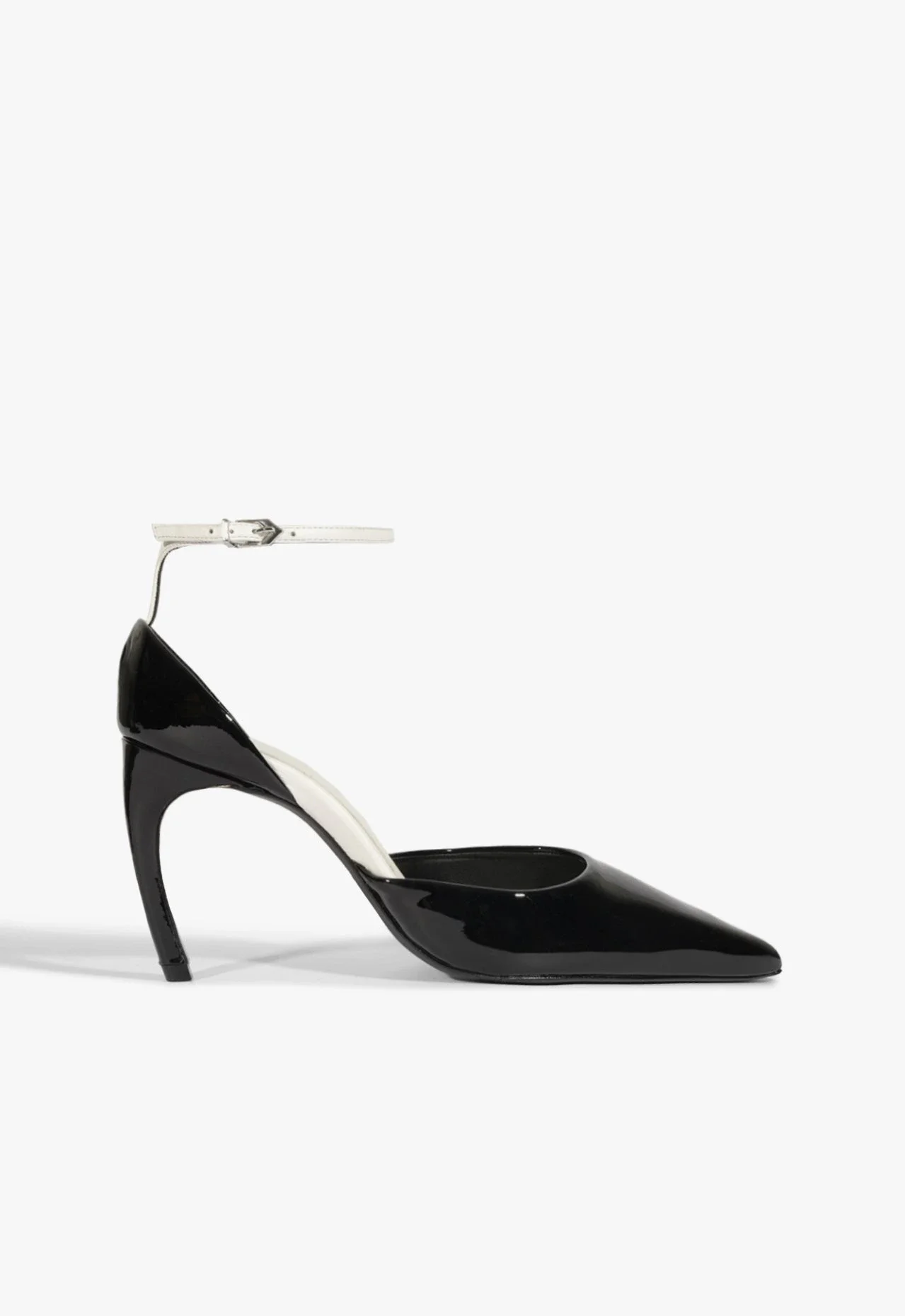 Scarpin Tracy Couro Preta e Branca