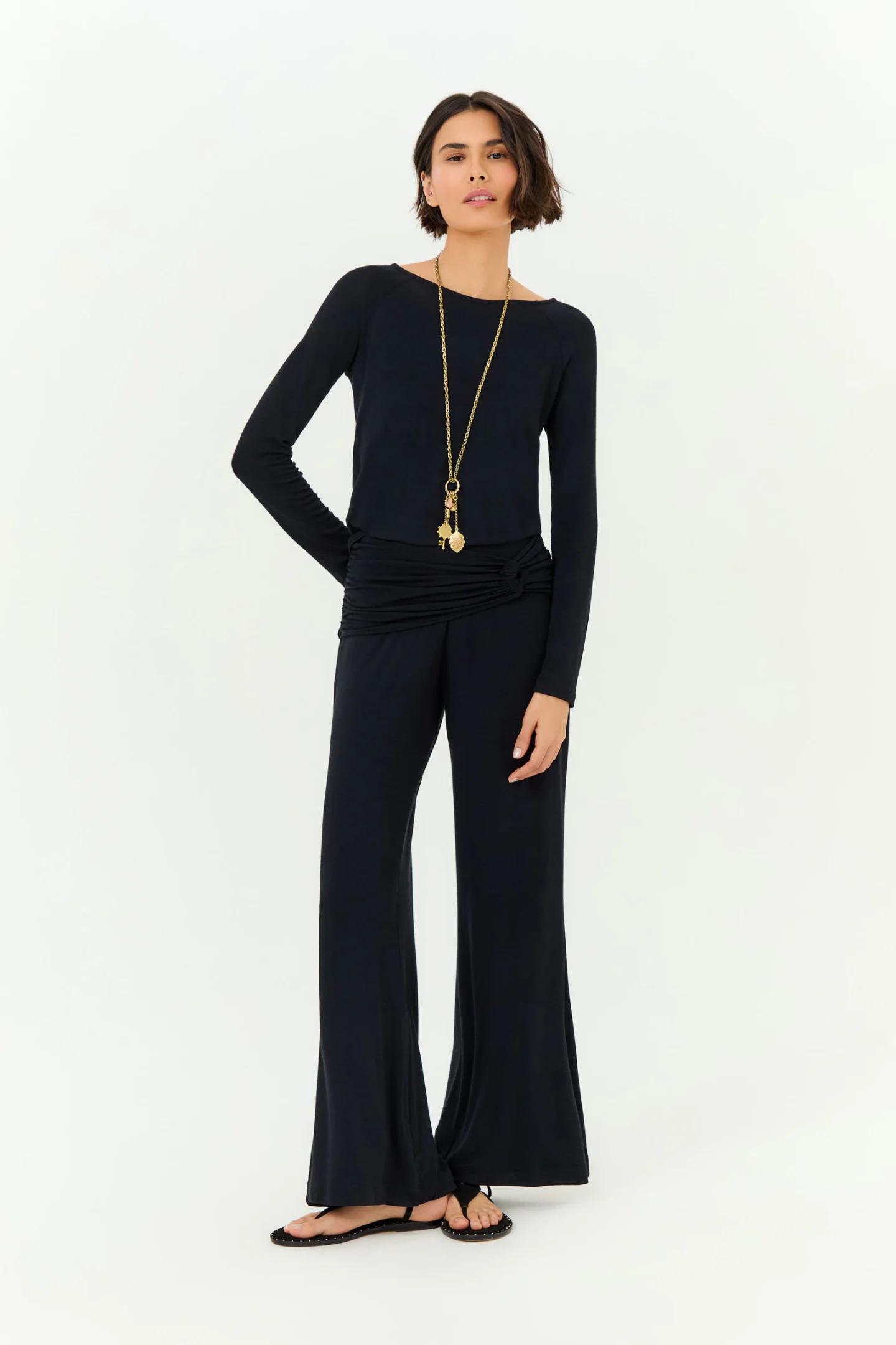 Calça Pantalona Detalhe Franzido
