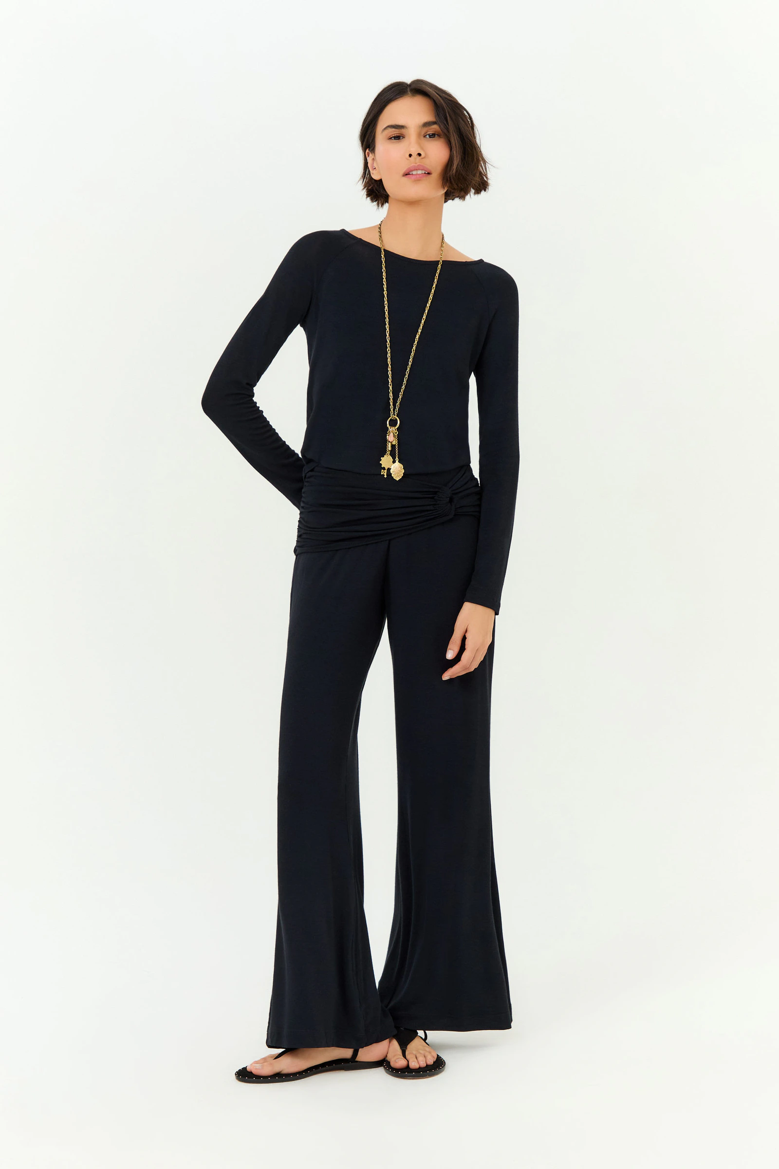 Calça Pantalona Detalhe Franzido