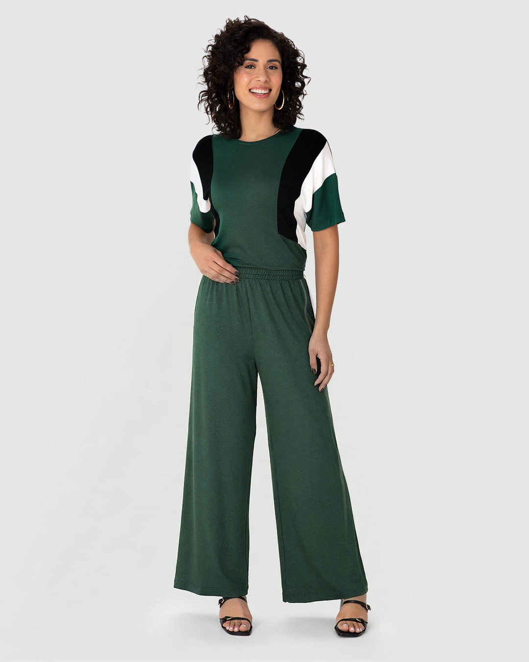 Calça Wide Leg Feminina Cós Elástico Em Moletinho De Viscose