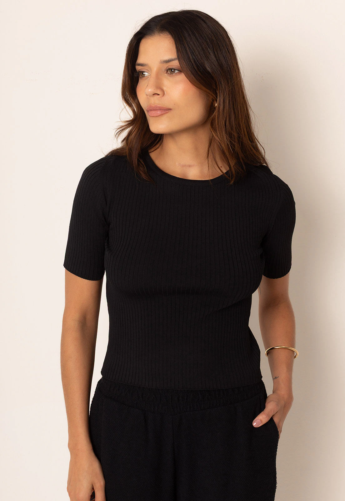 Blusa Cropped Canelada Manga Curta