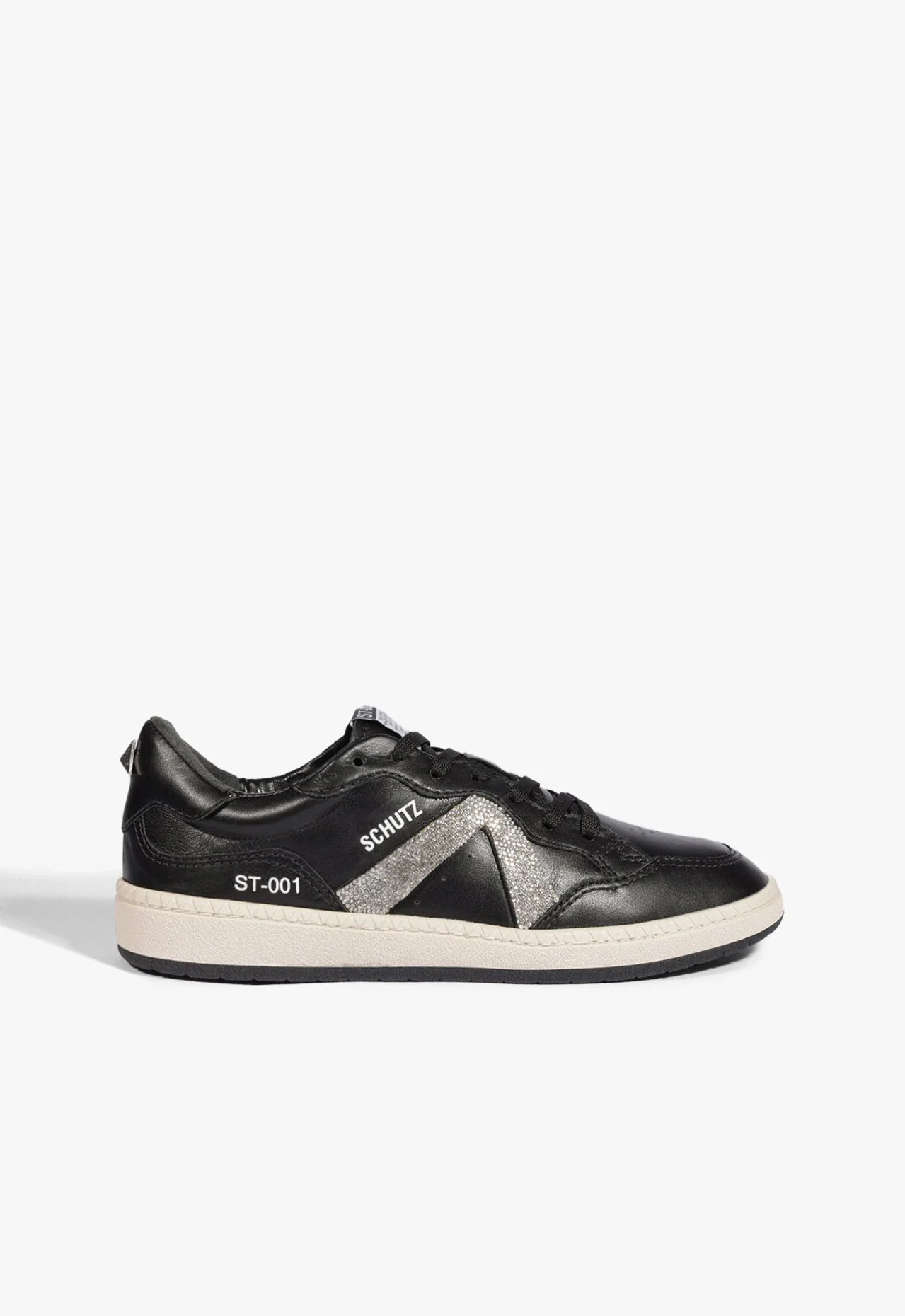 Tênis ST 001 Bico Redondo Preto