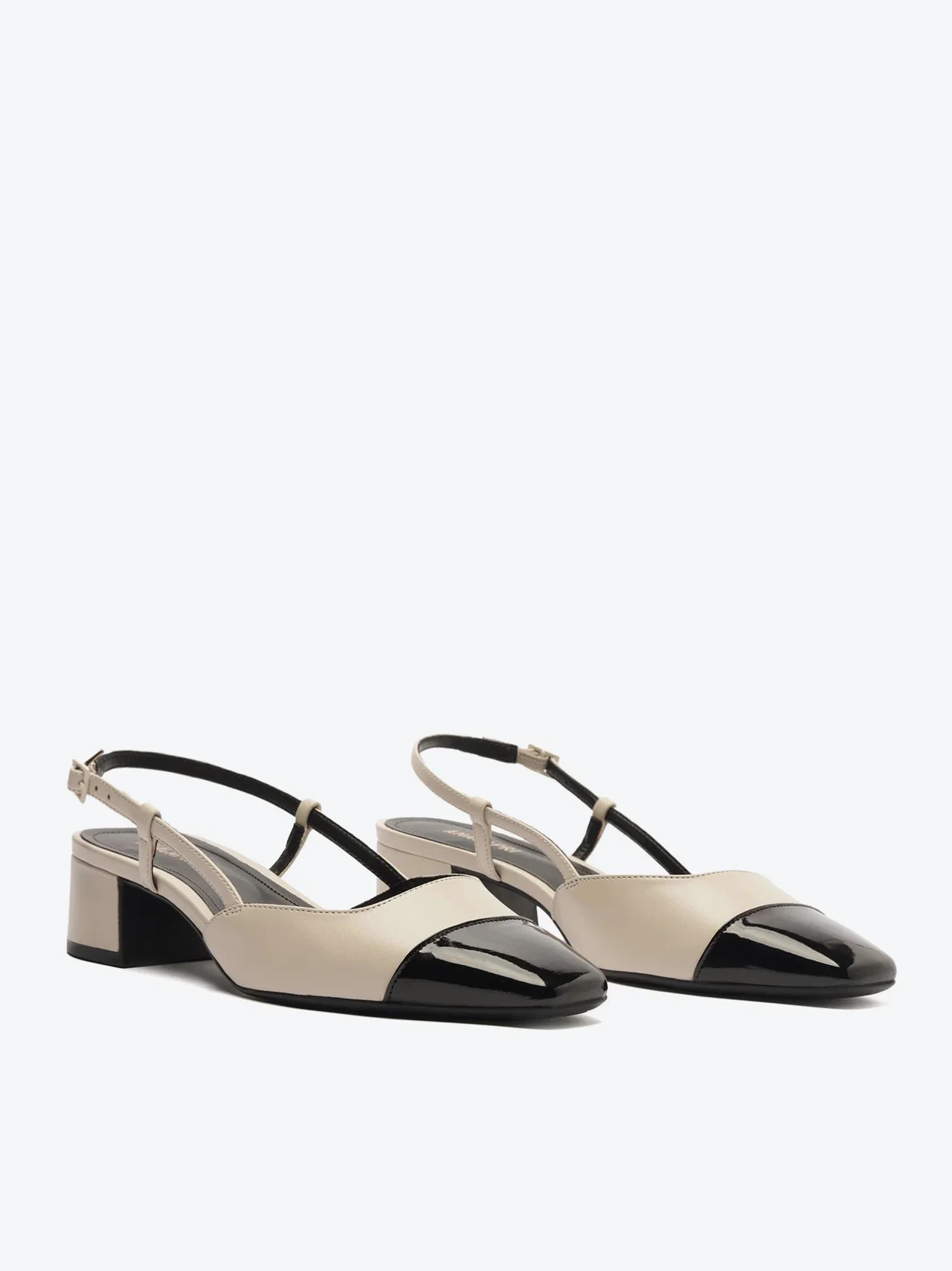 Scarpin Slingback Salto Bloco Bicolor Branco Off