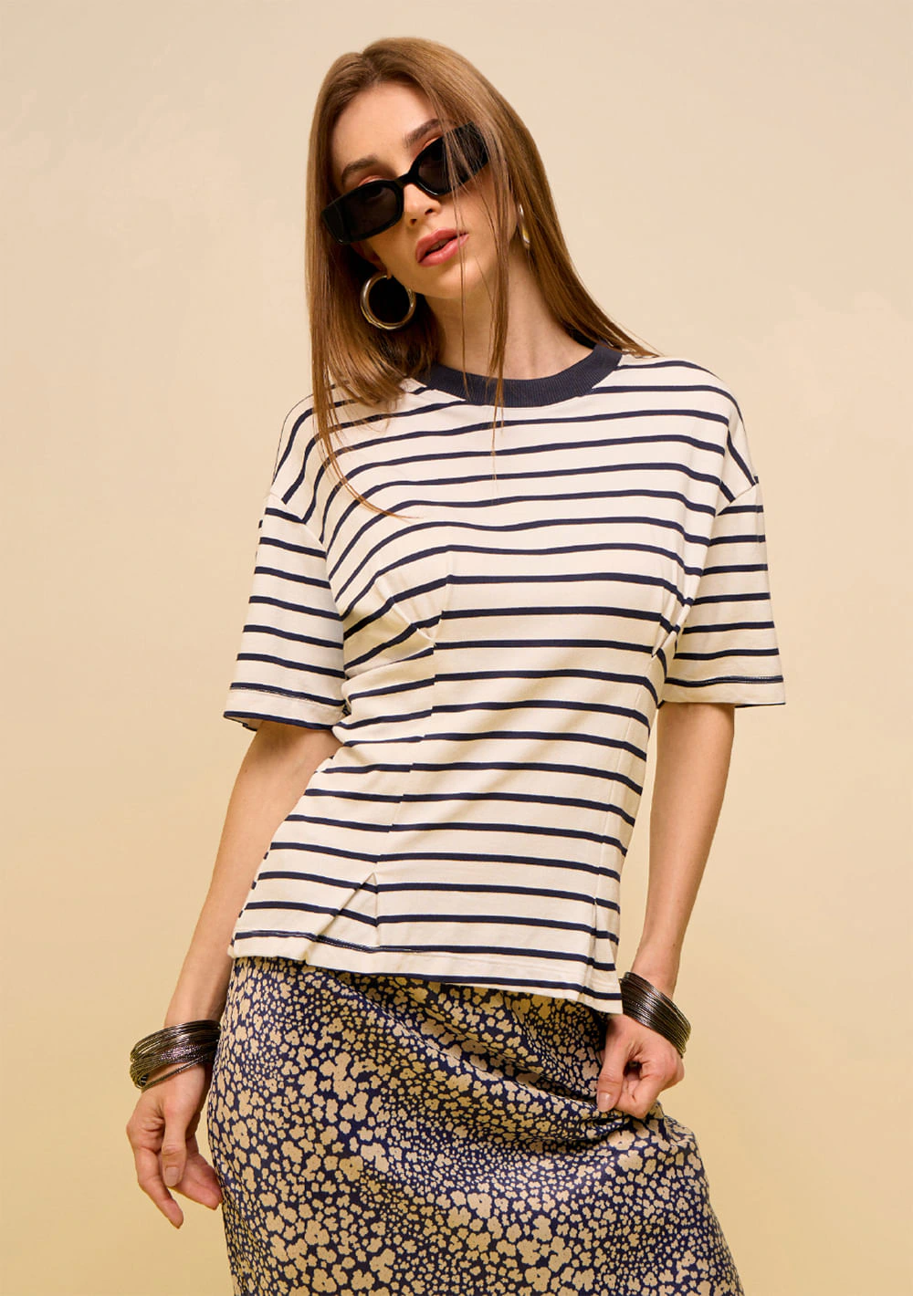 Blusa Zinco Ajustada Decote Careca Manga Curta Padrão Off White