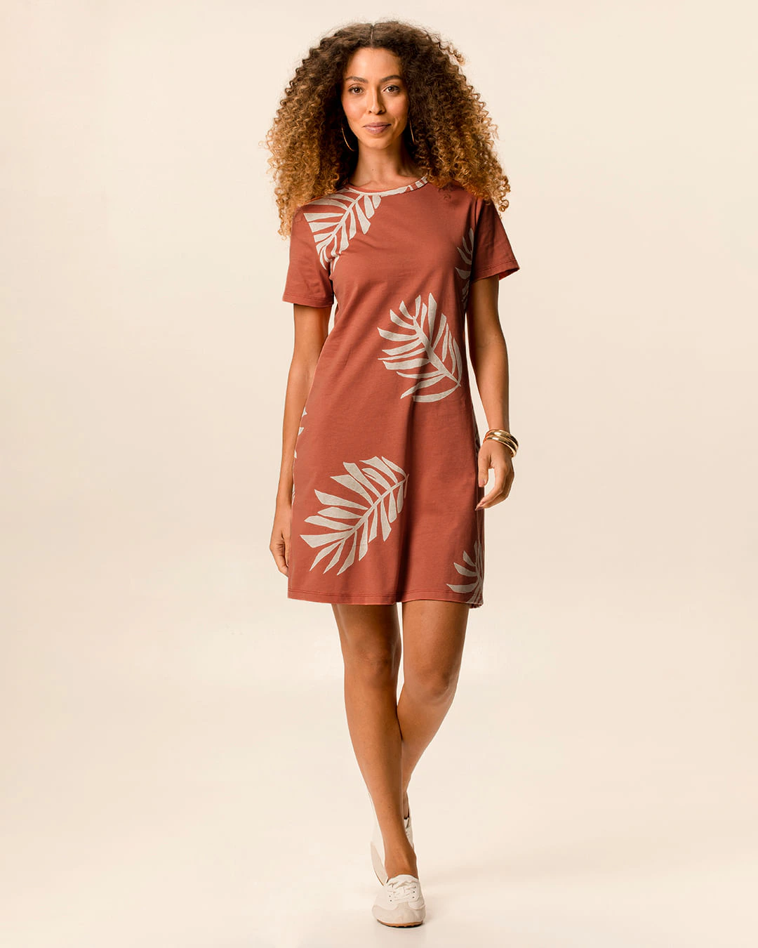 Vestido Feminino Estampado Com Decote Redondo Em Algodão