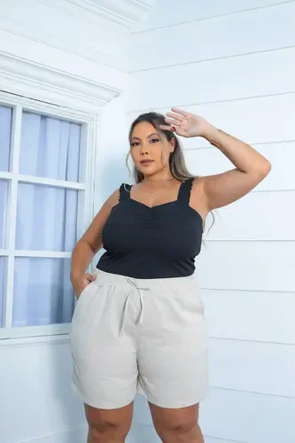 Bermuda Feminina De Linho Plus Size Cintura Alta Com Cordão