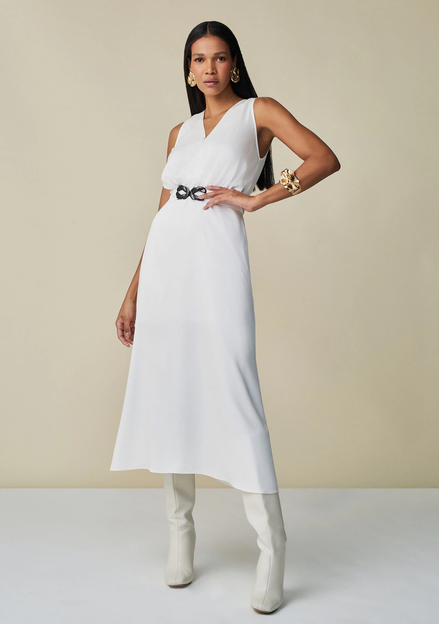 Vestido Maria.Valentina Midi Decote Transpassado Com Cinto Off White