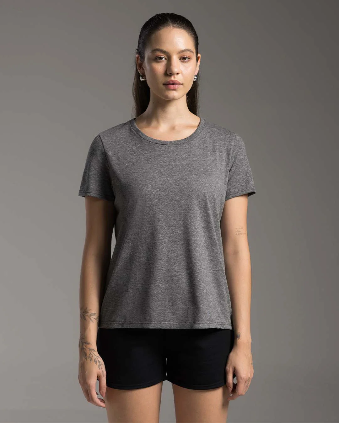 Tech T-Shirt Noliquid Feminina - BASICAMENTE