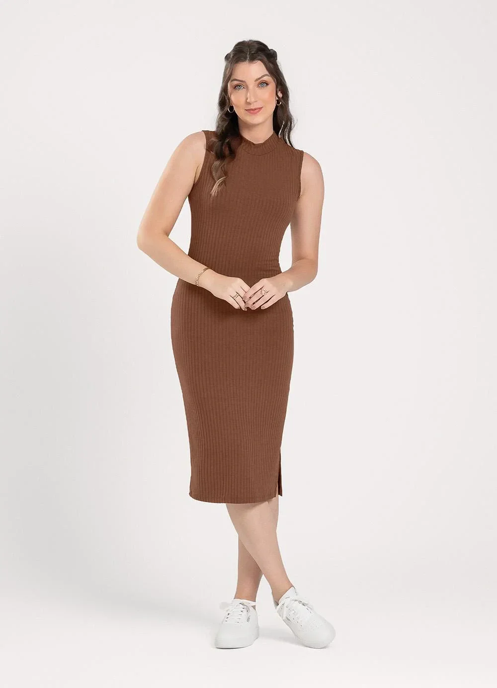 Cativa - Vestido Midi em Canelado Marrom Escuro