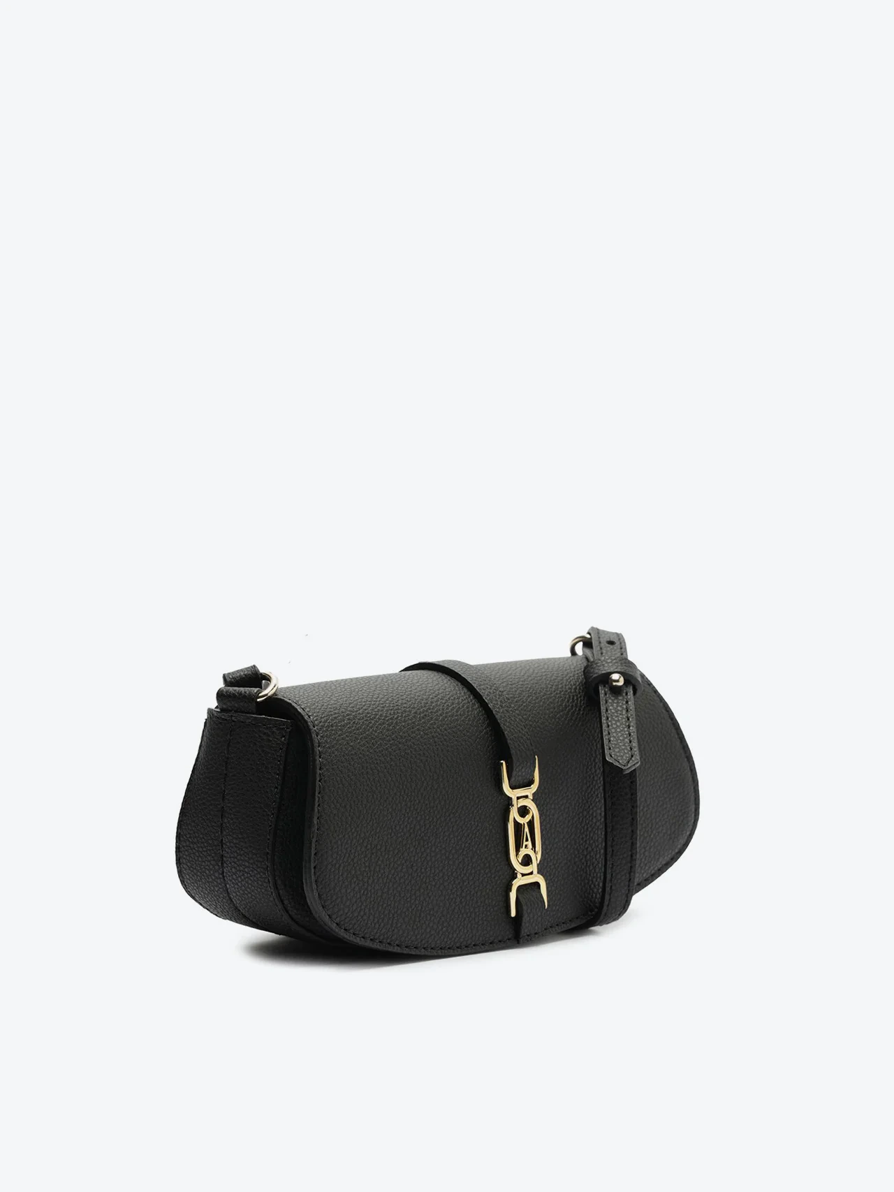 Bolsa Tiracolo Pequena Pingente Preta