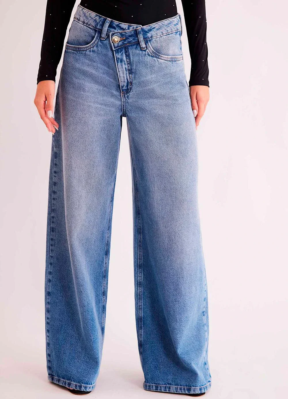 Sofie - Calça Baggy Urban Frame com Braguilha Deslocada