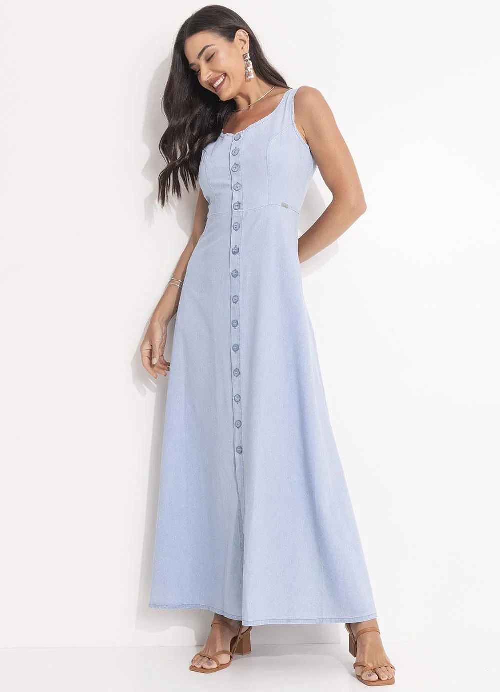 Quintess - Vestido Longo Jeans Claro com Botões