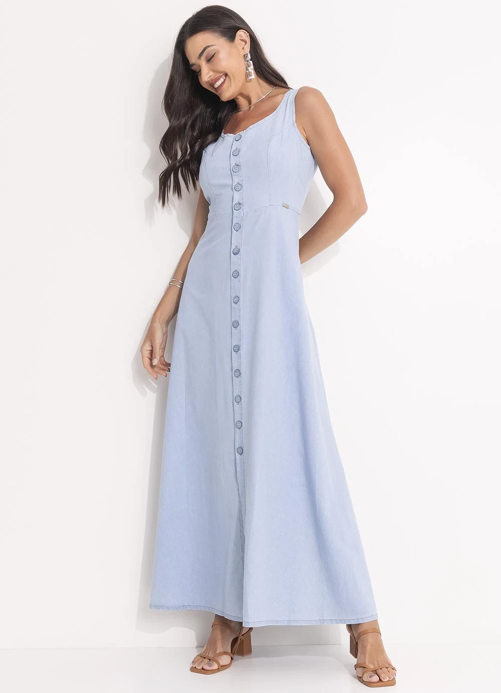 Quintess - Vestido Longo Jeans Claro com Botões